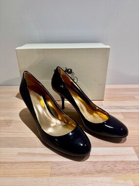 Coach Black soft Patent Leather Salma Toe Pumps
